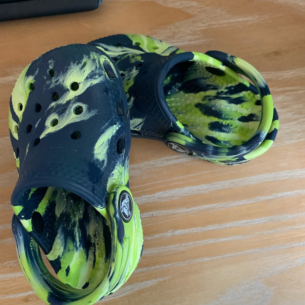 Toddler Size 5 Crocs Like NEW
